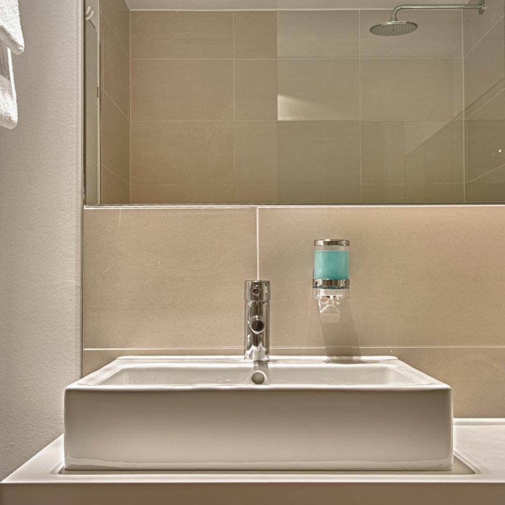 Hotel Conti Duisburg - Partner Of Sorat Hotels Quarto foto